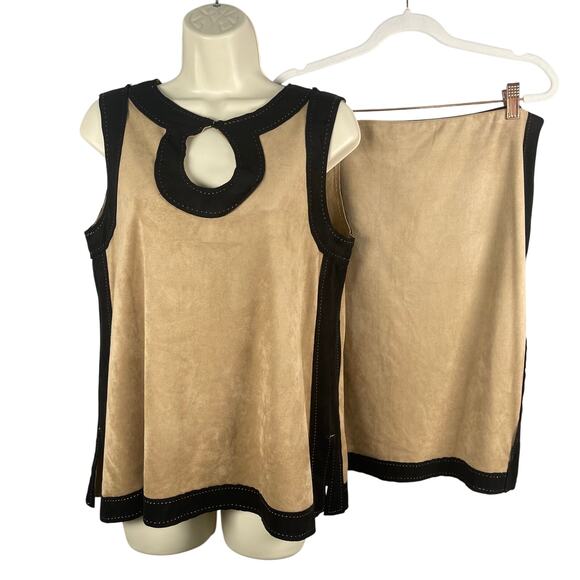 Max Studio Dresses & Skirts - MSSP 2pc Set Sleeveless Top Medium‎ Straight Skirt Large Tan Black Faux Suede